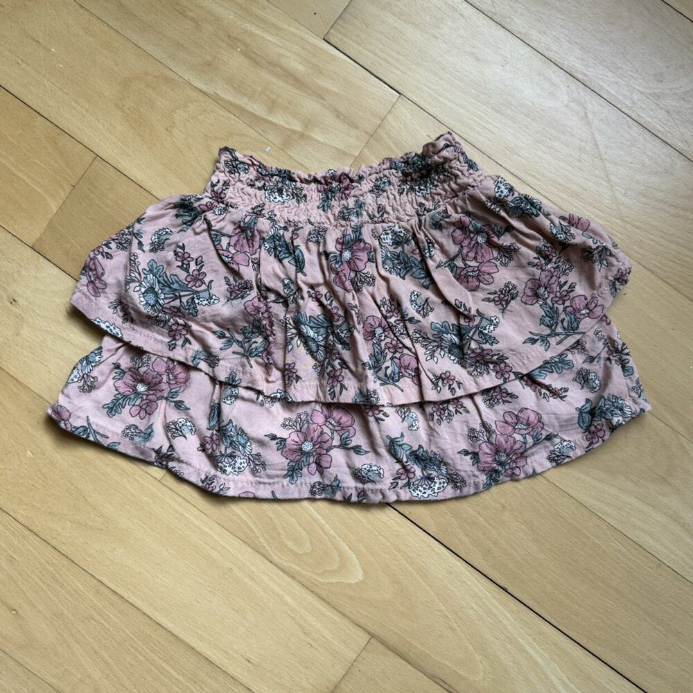 * Sinsay Floral Pink Skirt Tiered Smocked Waist Girls Size 2-3T Spring Easter